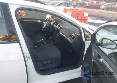 2019 Volkswagen Golf Sportwagen 1.8T S из США, поврежденный, VIN 3VW117AU2KM508673